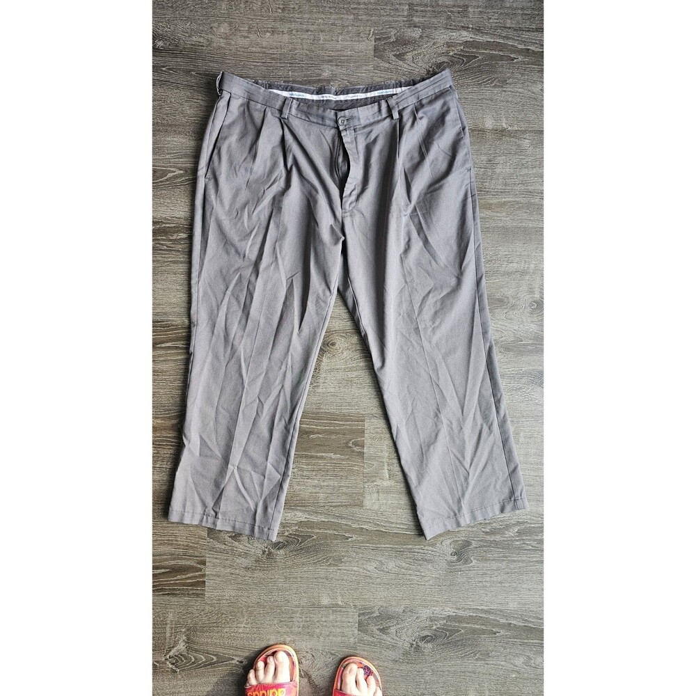 Men's Haggard Gray Polyster Dress Pants Size 42x29 Straight Leg Slacks Trousers